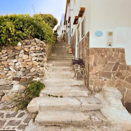 Casa Incastonata Nel Mare Canneto
