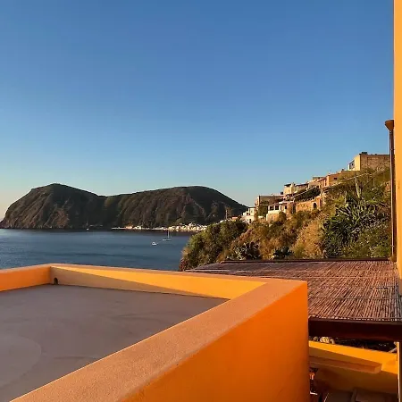 Casa Incastonata Nel Mare Villa Canneto (Lipari)