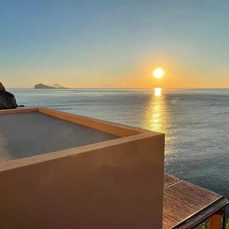 Casa Incastonata Nel Mare Villa *